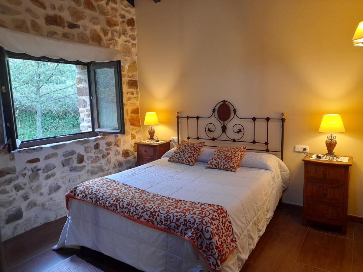 Apartamentos Rurales Larrago Busturia Buitenkant foto