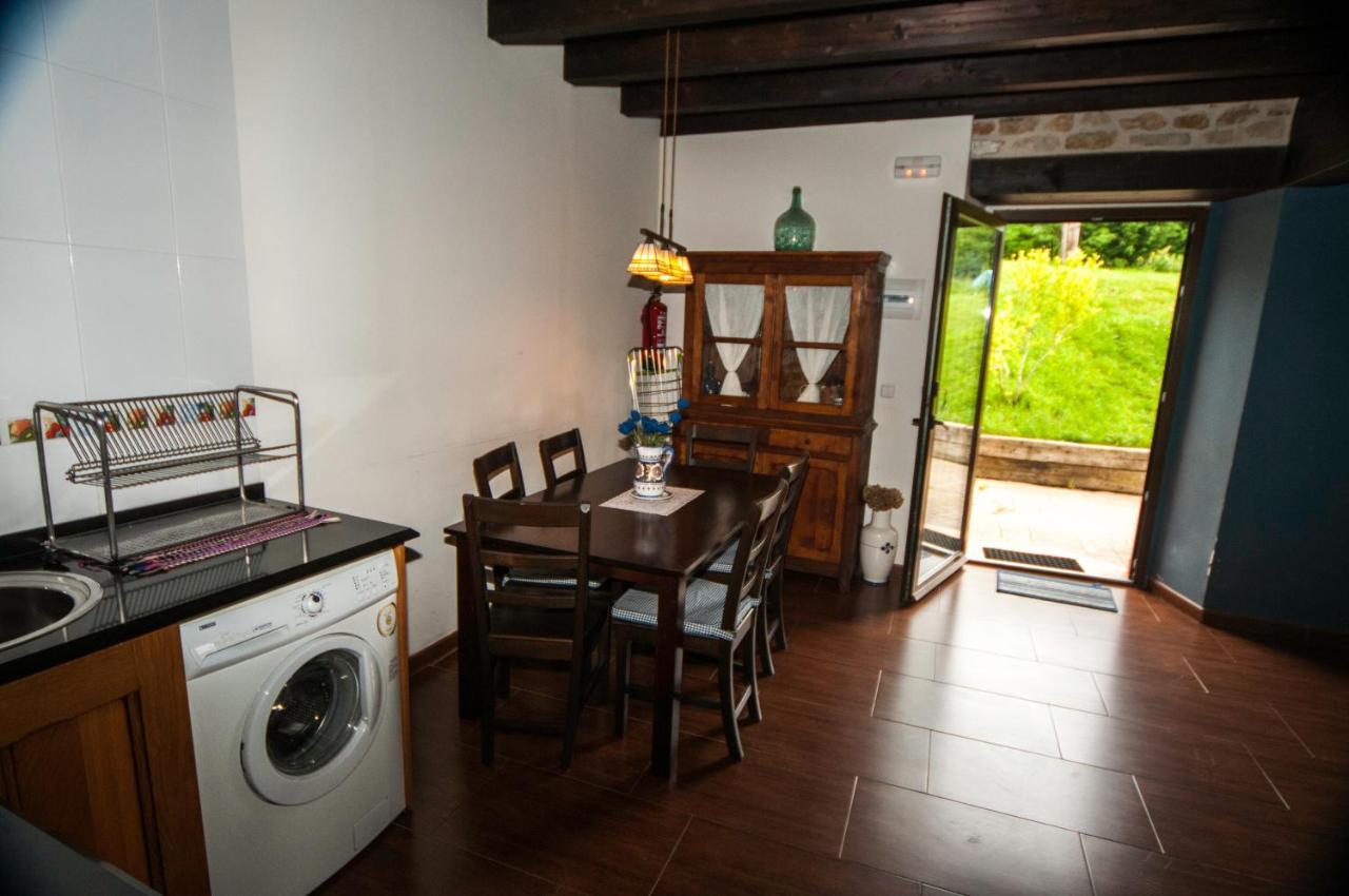 Apartamentos Rurales Larrago Busturia Buitenkant foto