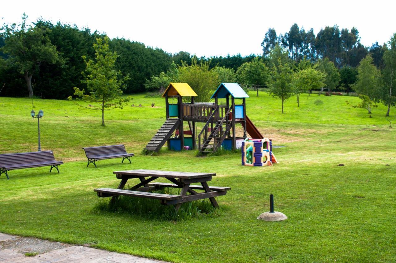 Apartamentos Rurales Larrago Busturia Buitenkant foto