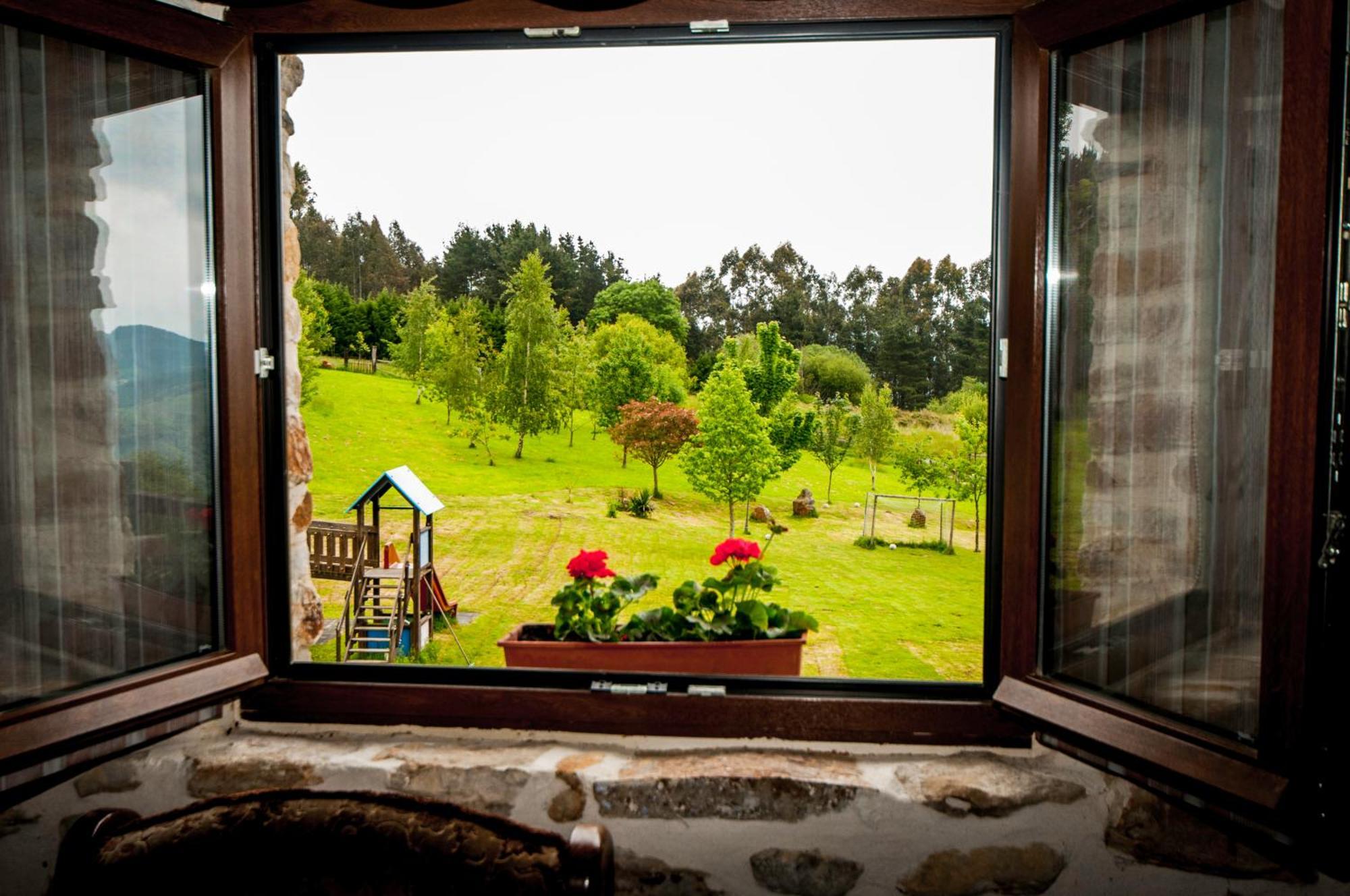 Apartamentos Rurales Larrago Busturia Buitenkant foto